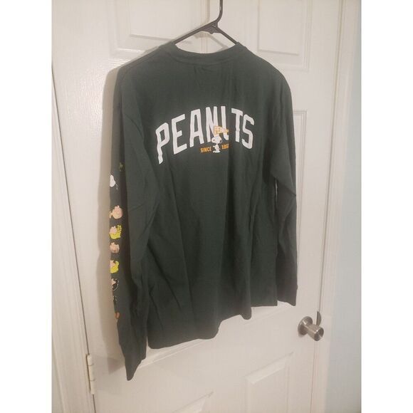 Long sleeve peanuts shirt size small - Picture 6 of 6